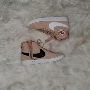 Nike Blazer Mid Rebel Sneaker